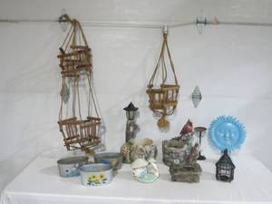 Mixed Lot of Yard Decor Items