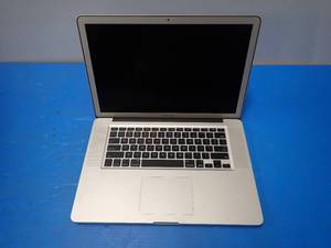 lot 43 image: Apple&nbspMacBookPro8,2 &nbspINTEL CORE I7-2720QM 2.2 Ghz  8GB DDR3 SDRAM  NO HD  NO IOS  15.4 screen with 1440 x 900 Resolution  Includes Charging Cable 