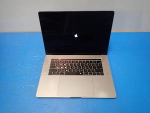lot 47 image: Apple&nbspA1990 MacBook Pro 15,1 &nbspINTEL CORE I7-9750H 2.6 Ghz  32GB DDR4 SDRAM  500GB HD  Includes IOS  15.4 screen with 2880 x 1800 HD Resolution  No Charging Cable 