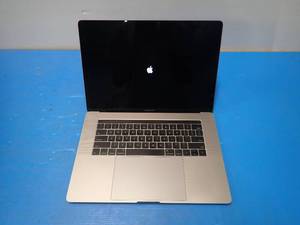 lot 50 image: Apple&nbspMacBook Pro 14,3 A1707 &nbspINTEL CORE I7-7920HQ 3 Ghz  16GB DDR3 SDRAM  500GB HD  Includes IOS  15.4 screen with 2880 x 1800 HD Resolution  No Charging Cable  keymarks on screen