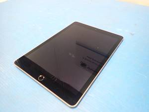 lot 53 image: Apple&nbspiPad Air 2nd Gen A1566  16GB of storage  WIFI only  Includes Charging Cable  light scratches on screen