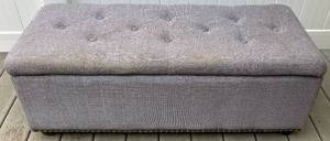 lot 57 image: Modern 46 Tufted Rectangular Storage Ottoman
