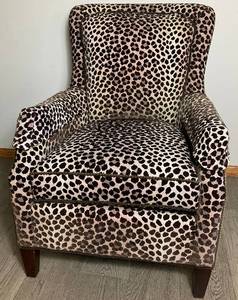 lot 66 image: Bassett Leopard Print High Back Velvet Armchair