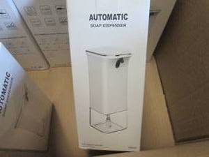 lot 41 image: 17 Automatic Soap Dispenser...