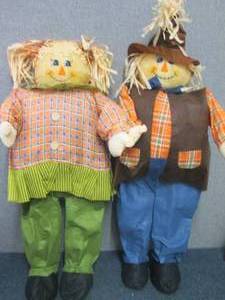 lot 88 image: Set of 34 inch Man & Woman Fall Sca...