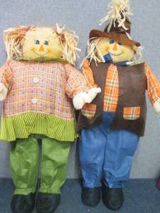 lot 90 image: Set of 34 inch Man & Woman Fall Sca...