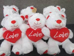 lot 99 image: 6 Plush Valentine Bears...