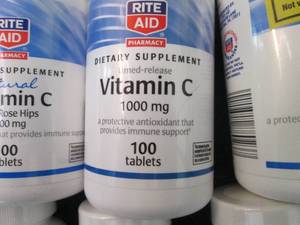 lot 122 image: 6- 100ct Vitamin C 1000mg...