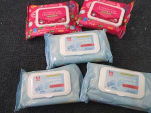 lot 123 image: 5- 40 ct Feminine Cleansing Cloths...