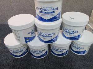 lot 181 image: 8- 100ct Alcohol Pads...