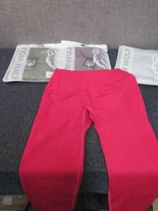 lot 236 image: 3 pr High Waisted XS Scrunch Leggin...