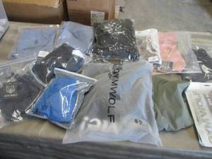 lot 243 image: Large Lot of Assorted Mens & Womens...