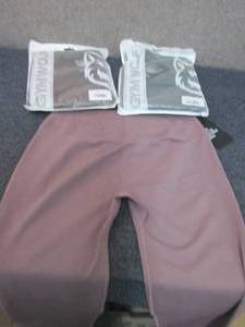 lot 244 image: 3 pr NWT Gym Wolf High Waisted Larg...