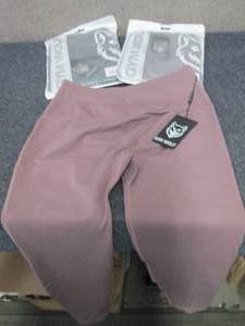 lot 246 image: 3 pr NWT Gym Wolf High Waisted Larg...
