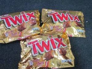 lot 370 image: 3- 10.83 oz Twix Fun Size...
