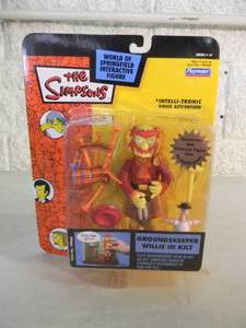 VINTAGE 2003 The Simpsons GROUNDSKEEPER WILLIE IN KILT Interactive Figure By Playmates #199460 - IN BOX - GREAT PIECE - SEE PICTURES