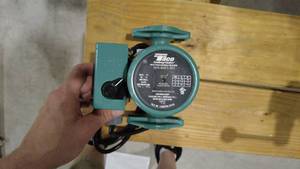 lot 105 image: Taco Comfort Solutions Multi-Speed Cartridge Circulator 0015-MSF3-1IFC