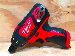 lot 32 image: New Milwaukee Screwdriver Model # 2401-20 (Tool Only) (Retail $79)