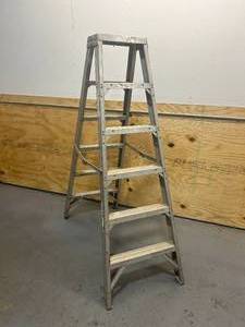 lot 127 image: WERNER 6 Ladder