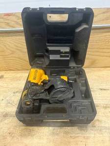 lot 134 image: BOSTITCH Fastening Gun