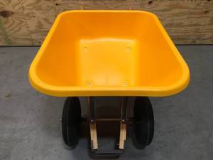 lot 164 image: True Temper Two Wheel Wheelbarrow