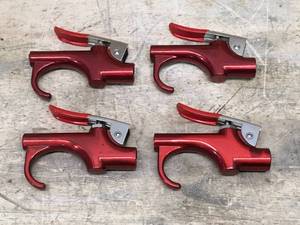 lot 171 image: Lot Of 4 - Air Compressor Blow Guns