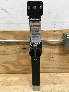 lot 178 image: Ultra-Tow Side Wind Square Tube Mount Jack Model # 113358