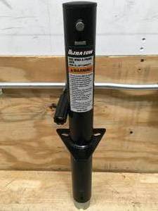 lot 179 image: Ultra-Tow Side Wind A-Frame Jack Model # 113363