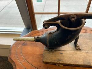 lot 12 image: Small Sausage Stuffer