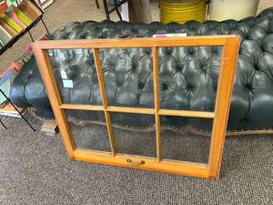 lot 22 image: 26 x 34 Paned Window