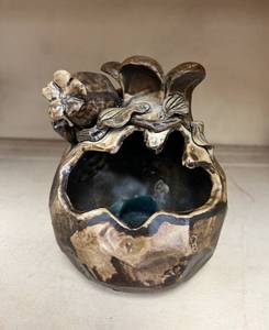 lot 33 image: Janet Hasagawa 1992 Pottery Bowl