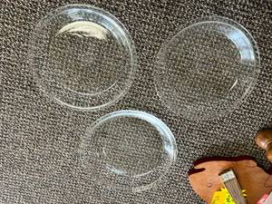 lot 47 image: Pyrex 9 Pie Plates