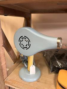 lot 57 image: Handy Hannah Hair Dryer
