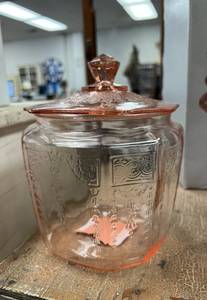 lot 109 image: Pink Royal Lace CookieBiscuit Jar