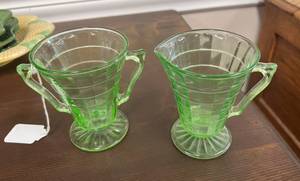 lot 115 image: AH Block Optic Sugar & Creamer Uranium Glass