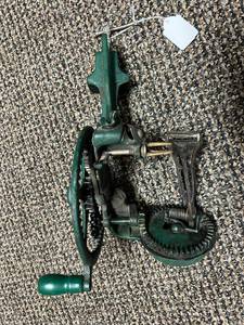 lot 122 image: Antique Apple Peeler