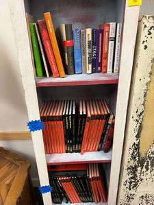 lot 191 image: 3 Shelves of Books