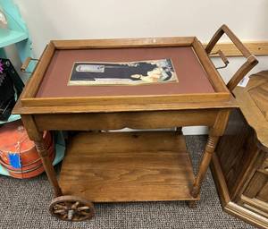 lot 194 image: Wood Serving Cart