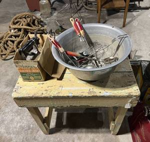 lot 256 image: Wood Stool, Singer Electric Iron & Vintage Kitchen Utencils