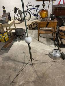 lot 257 image: Lightning Rod with Glass Ball