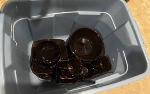 lot 275 image: Tote of Red Glassware