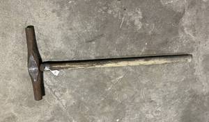 lot 283 image: Rail Road Hammer