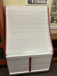 lot 101 image: Display Rack with Drawers
