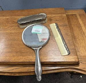 lot 311 image: Vintage MirrorBrush Set