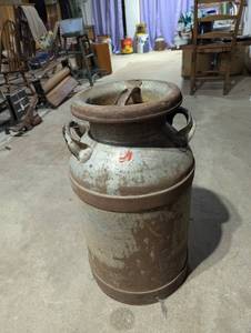 lot 204 image: Cream Can