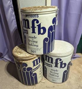 lot 232 image: Large MFB Tin