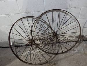 lot 243 image: Steel Wheel - 36