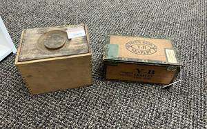 lot 362 image: Cigar Box & Dovetail Box with Cover