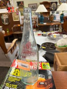 lot 371 image: Miller Beer Bottle - Uranium Under 365 Black Light