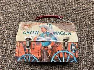 lot 406 image: Roy Rogers Metal Lunch Box